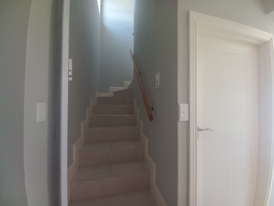 To Let 3 Bedroom Property for Rent in Gonubie Eastern Cape